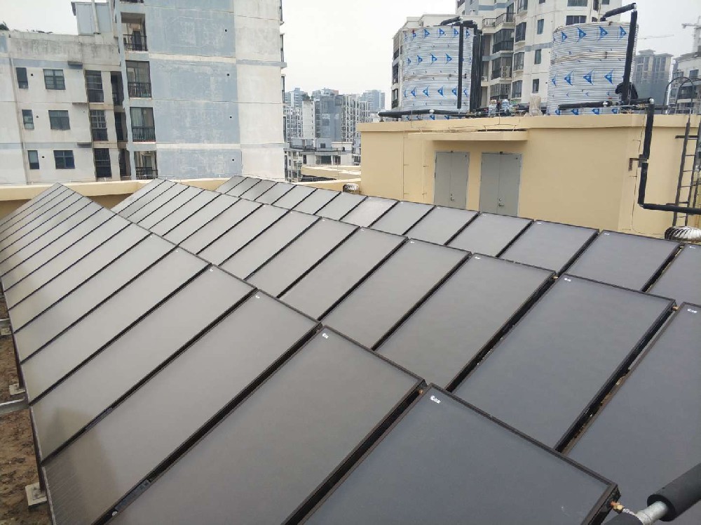 告別排隊搶熱水！廣西正旭新能源科技有限公司為您打造舒適校園生活！